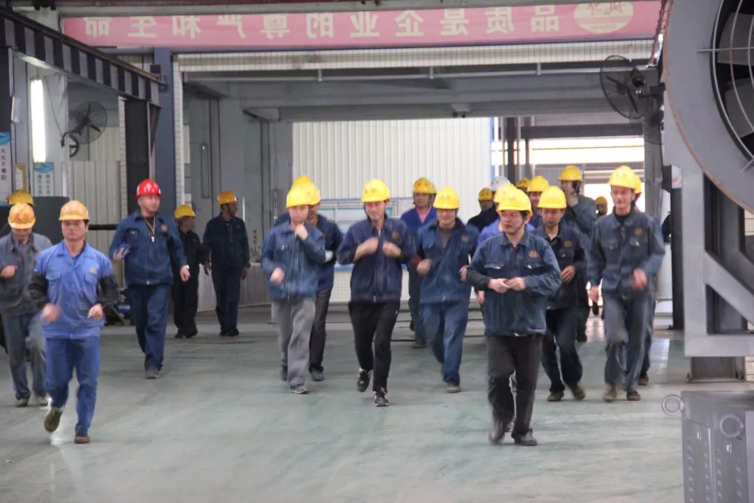 牢記安全生產(chǎn)，公司生產(chǎn)部舉行消防演練！